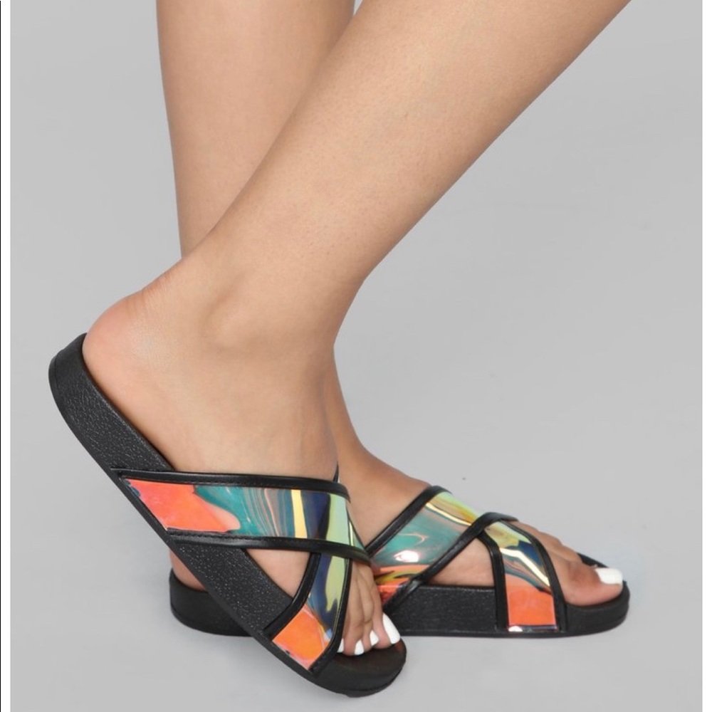 Fashion Nova slides